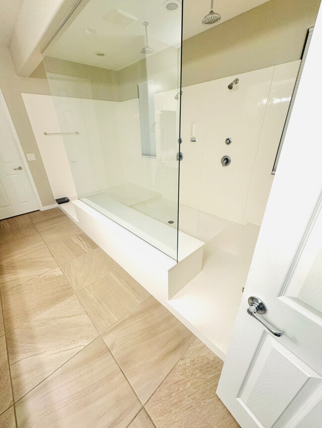 Foto del edificio - 1714 W Jeanine Dr