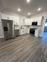 Building Photo - 83 SE 351st Rd