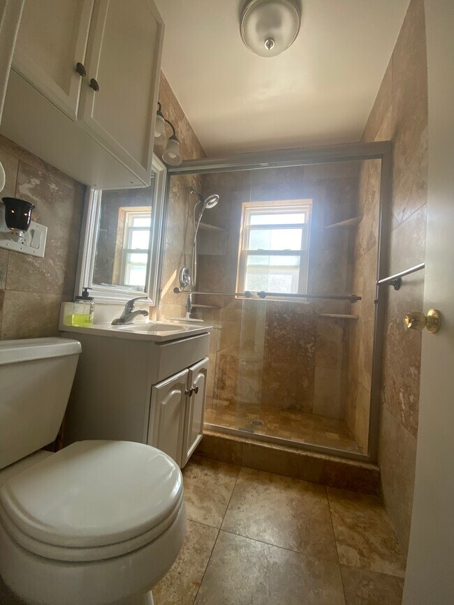 Foto del edificio - 315 Monroe St