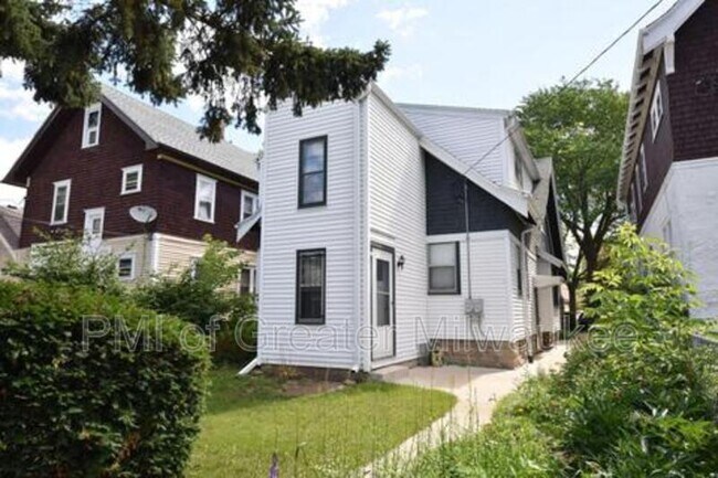 Building Photo - 2607 A N 47th St