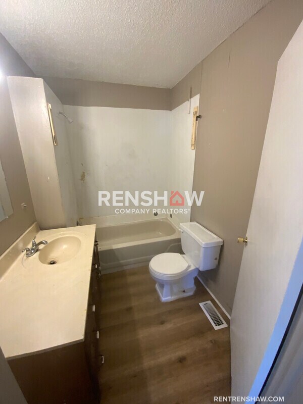 Foto del edificio - 417 Elm St