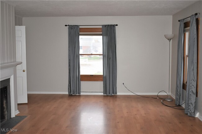 Building Photo - 46 W 130th St