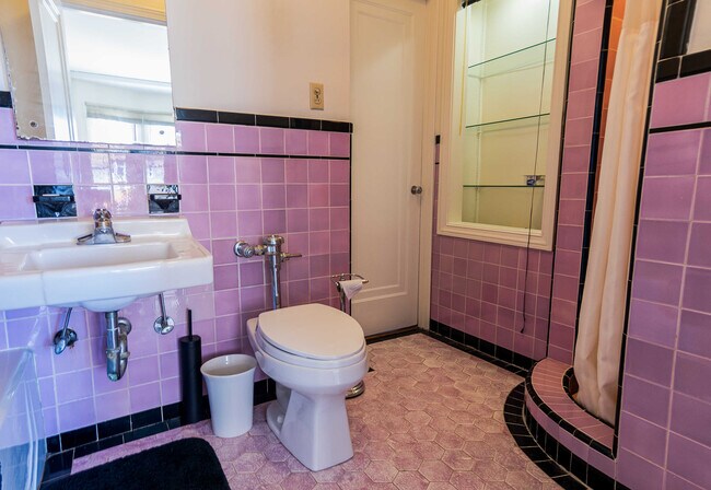 Foto del edificio - 1895 Pacific Ave