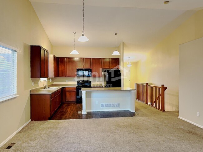 Foto del edificio - 6719 E 129th Pl