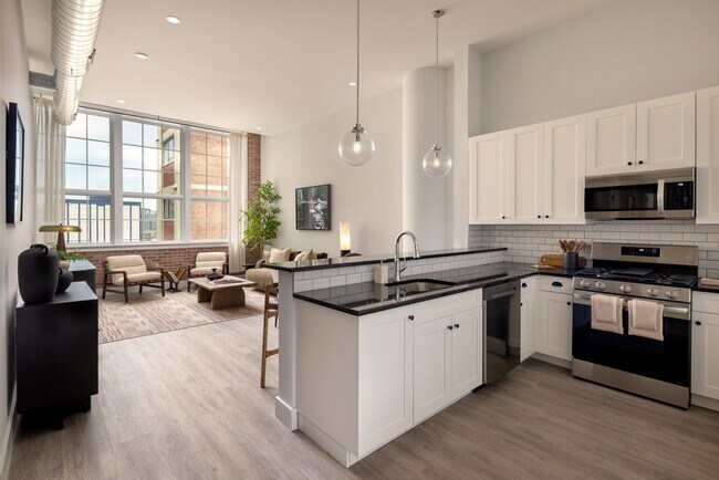Foto del edificio - Radio Lofts at Hudson House