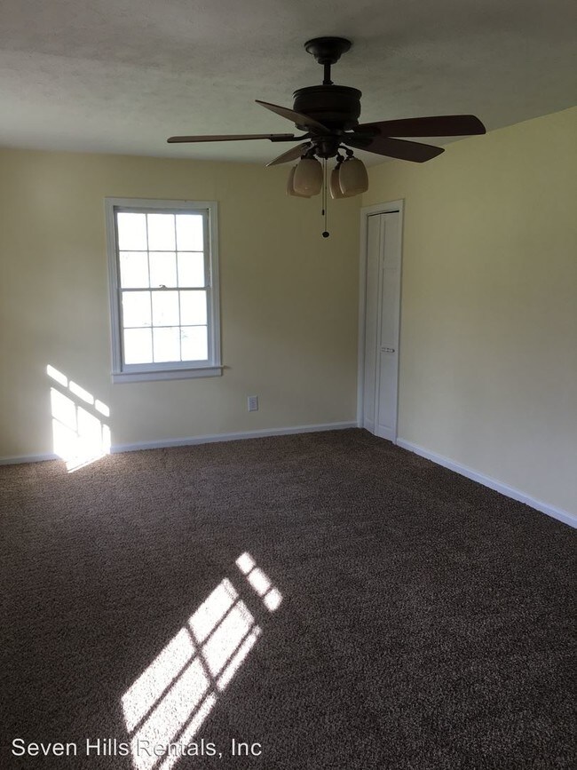Foto del edificio - 420 Spring Village Rd SE