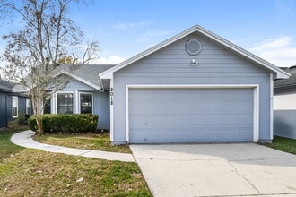 Building Photo - 2018 Cardiff Ln