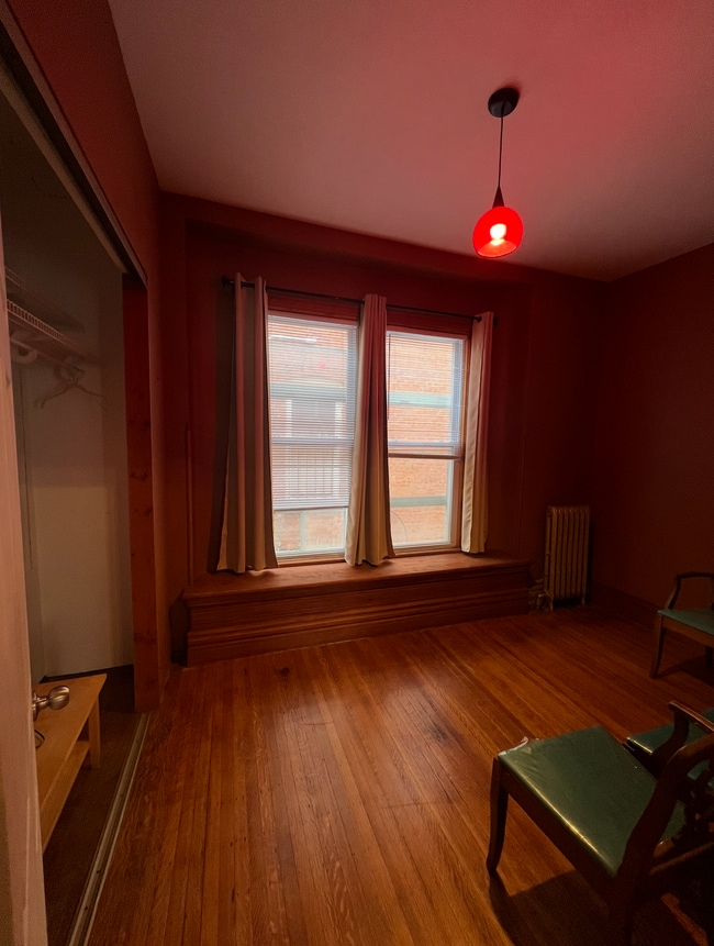 Bedroom 1 - 164 Edward St