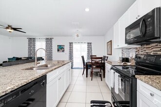 Building Photo - 3813 Broadlands Ln