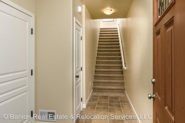 Foto del edificio - 2 br, 2.5 bath House - 237 Cook Inlet Loop