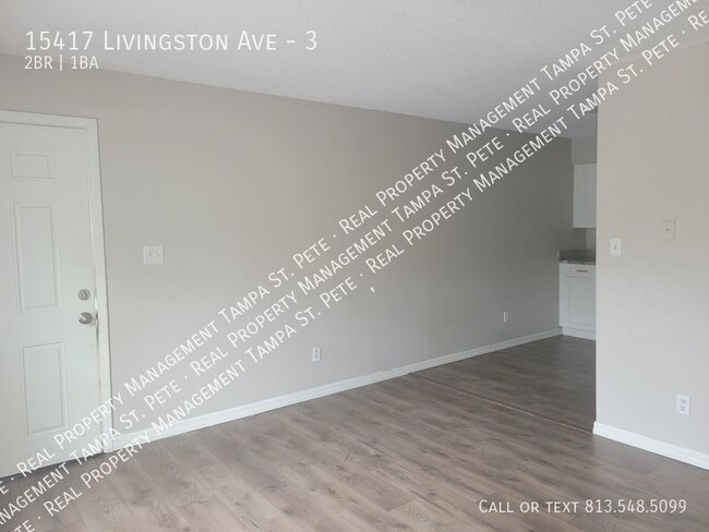 Foto del edificio - **SECTION 8 PREFERRED***