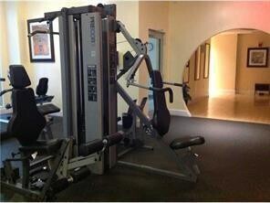 Foto del edificio - 1830 Radius Dr