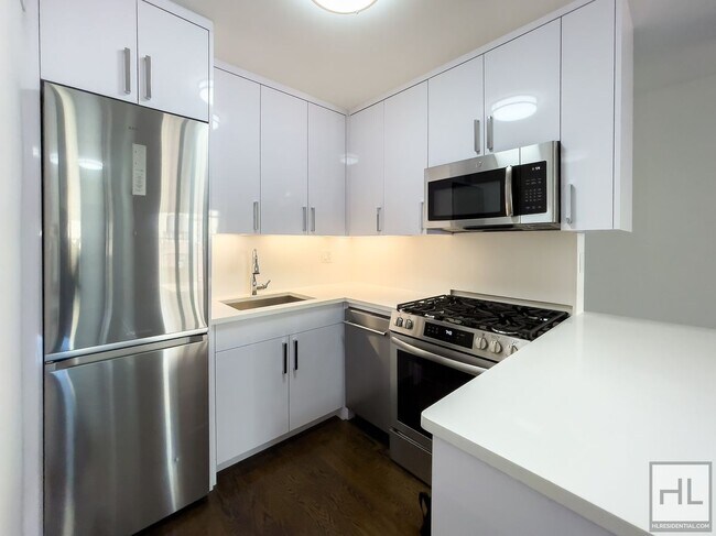 Building Photo - EAST 35 STREET