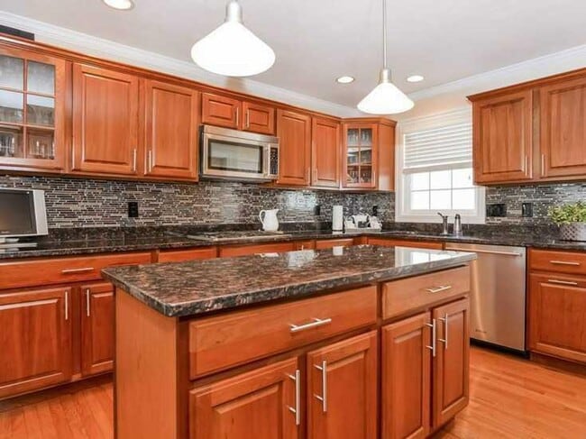 Building Photo - ****Cranston/Newbury Village – Exclusive T...