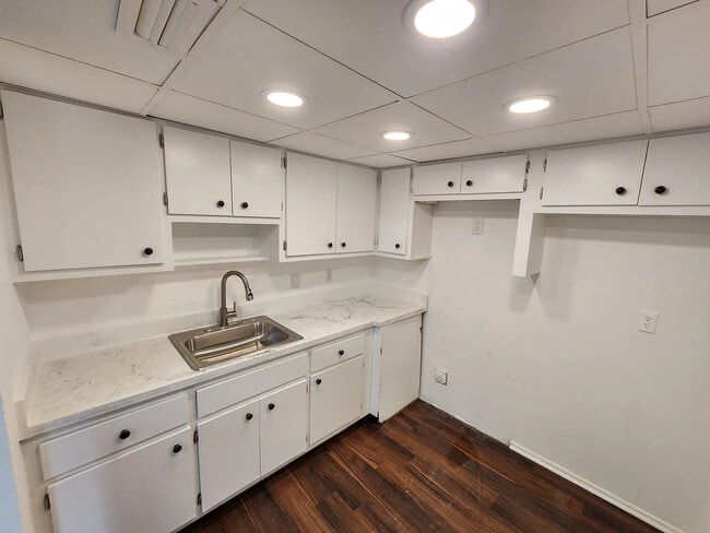 Building Photo - 3061 NW 47th Terrace