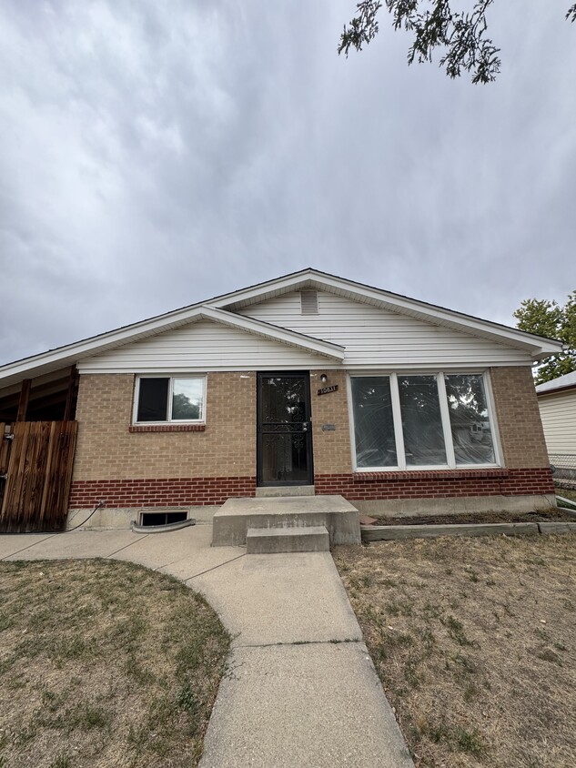 Photo - 10831 Blue Jay Ln (Northglenn, CO)