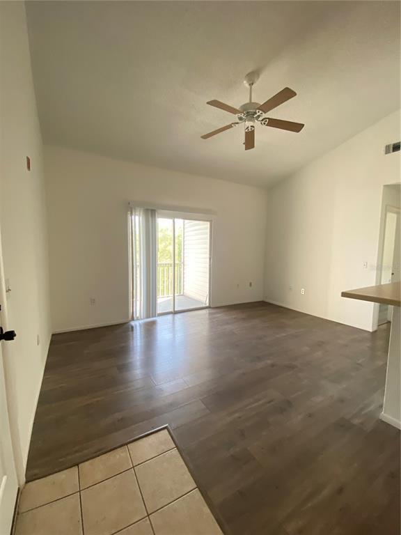 Foto del edificio - 1229 Bermuda Lakes Ln