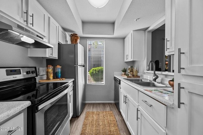 Photo - 4748 W Sierra Vista Dr Apartment