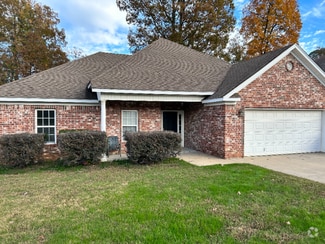 Building Photo - 13480 Alexis Dr
