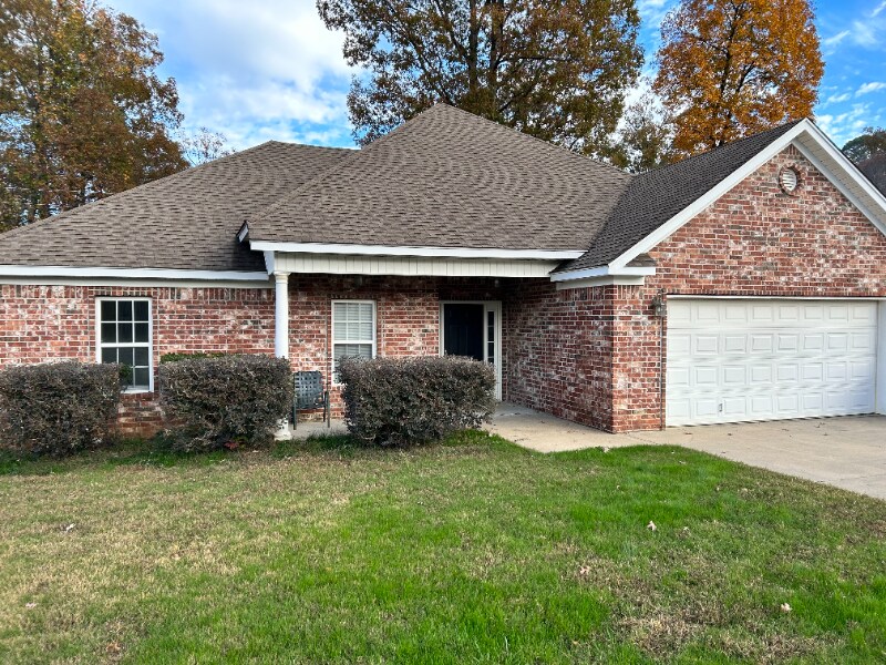 Foto principal - 13480 Alexis Dr