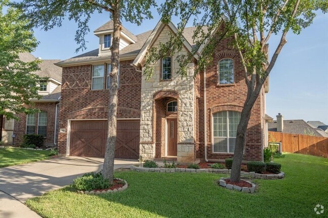 Building Photo - 910 Waterside Dr