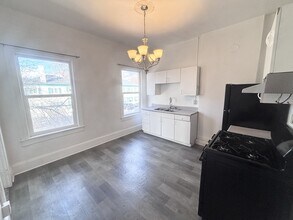 Building Photo - 343 S 100 E