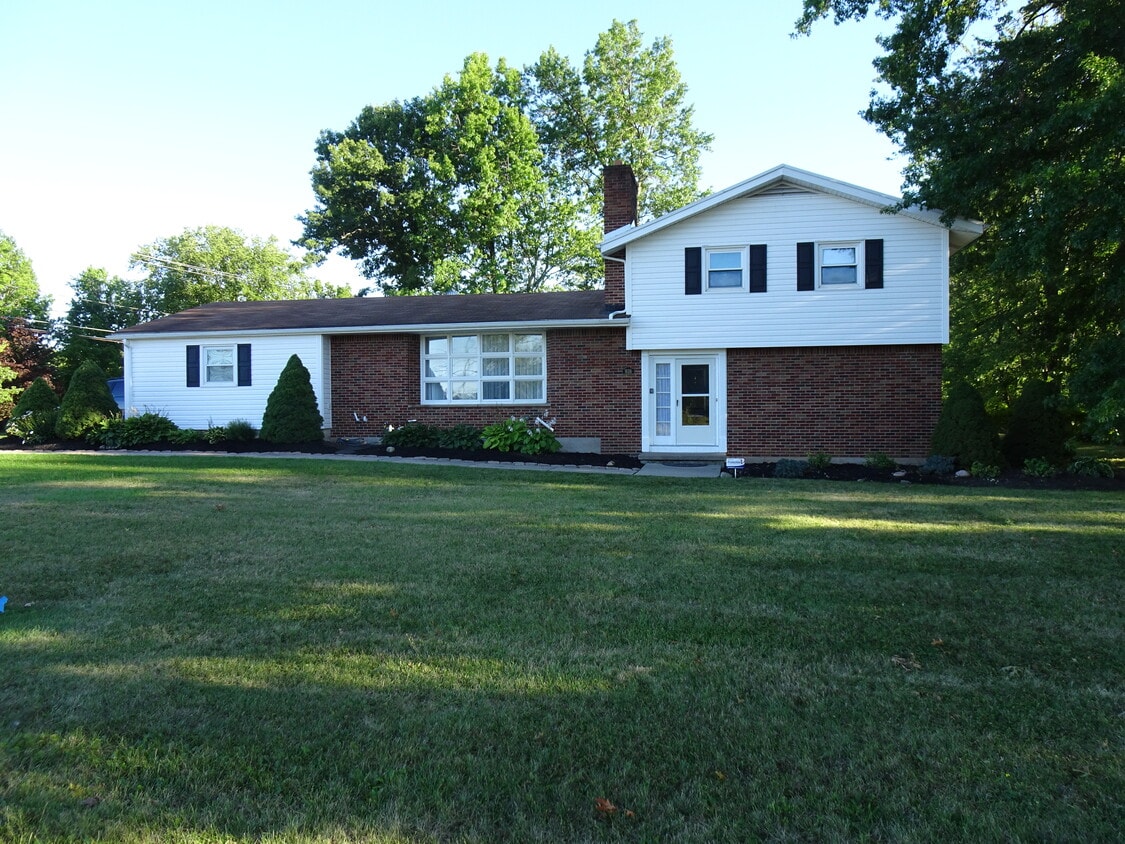 938 Whitehaven Rd, Grand Island, NY 14072 House Rental in Grand