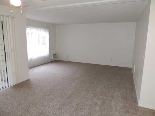 Foto del edificio - 5800 SW Erickson Ave