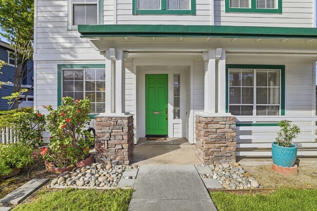 Foto del edificio - Available Now!