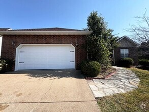 Building Photo - 134 Ridgeview Dr