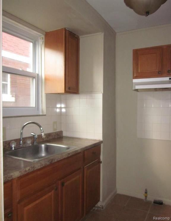 Foto del edificio - 4819 Woodworth St