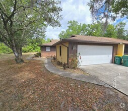 Building Photo - 723 Wright Ct