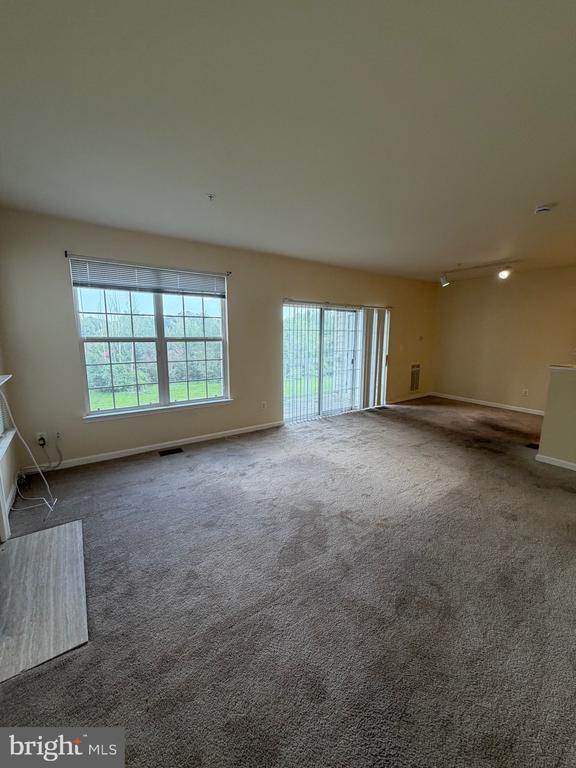 Building Photo - 14224 Hampshire Hall Ct