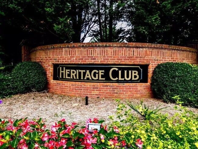 Foto del edificio - 3512 Donamire Way NW