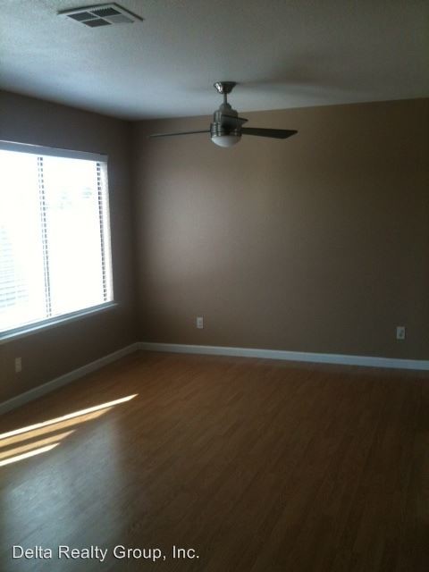 Foto del edificio - 3 br, 2.5 bath House - 1129 Scott St