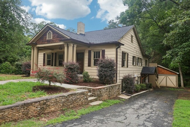 Photo - 1597 Frazier Rd House