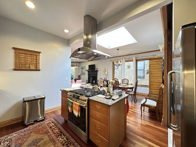 Foto del edificio - 1437 W Olive Ave