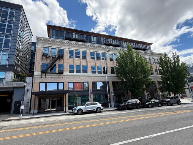 Building Photo - 1408 12th Ave