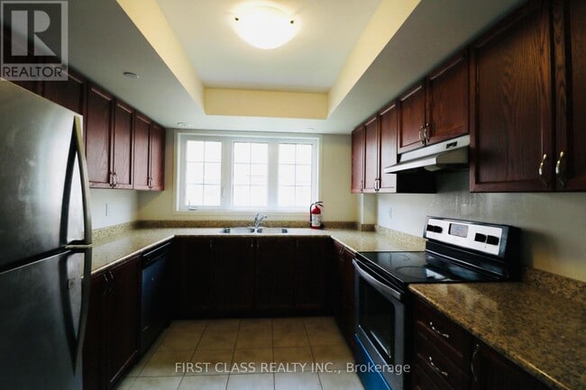 Building Photo - 2309 Chevron Prince Path