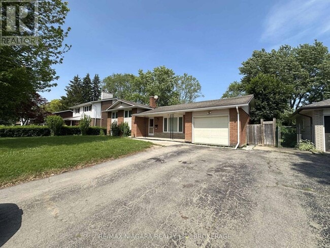 Building Photo - 182 Willson Rd
