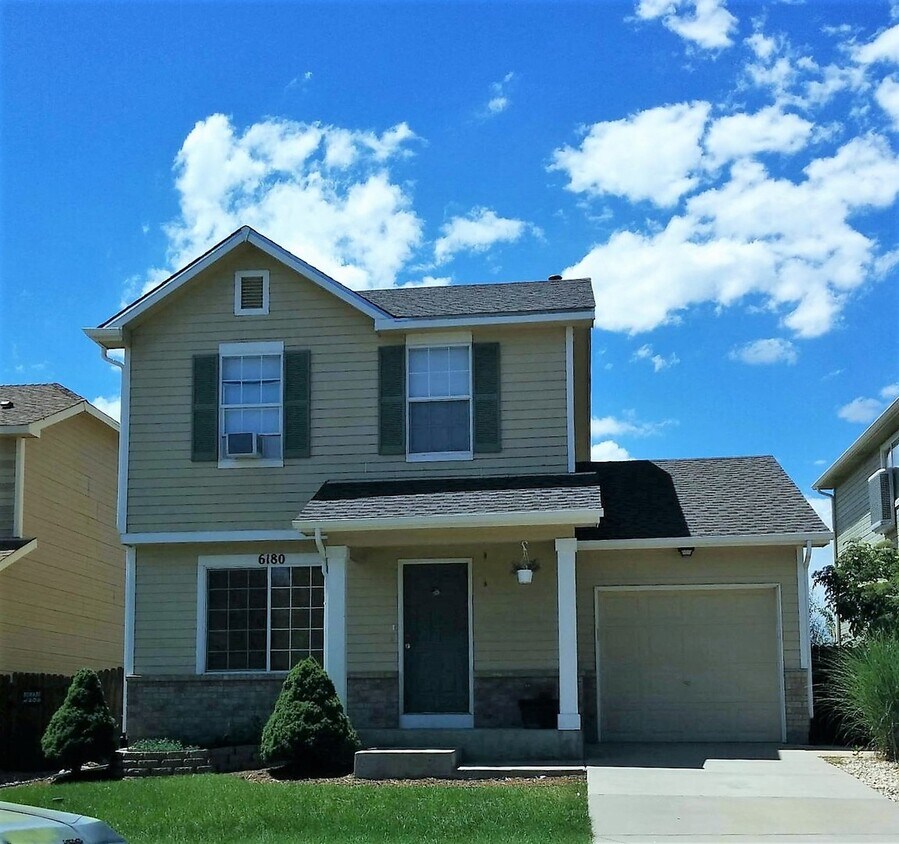 Lovely 3 bedroom home located in quiet nei... - Lovely 3 bedroom home located in quiet nei...