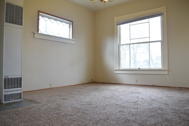 Foto del edificio - POL5