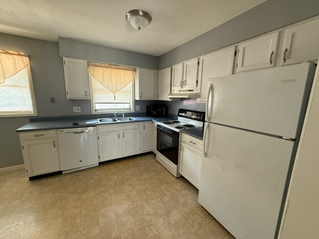 Foto del edificio - 615 E Colorado Ave