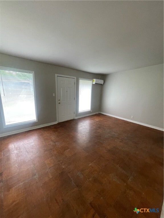 Foto del edificio - 709 Fern Ln