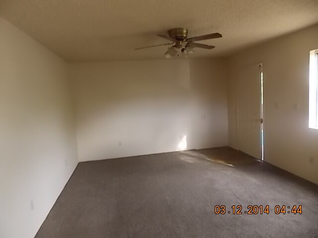 Building Photo - 408 Stephens Dr