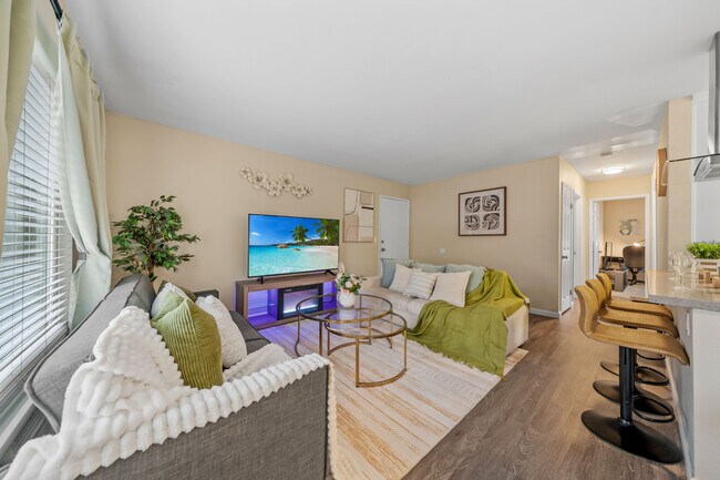Foto del edificio - 9504 Carroll Canyon Rd
