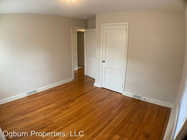 Foto del edificio - 3 br, 1 bath House - 337 PENNSYLVANIA AVENUE