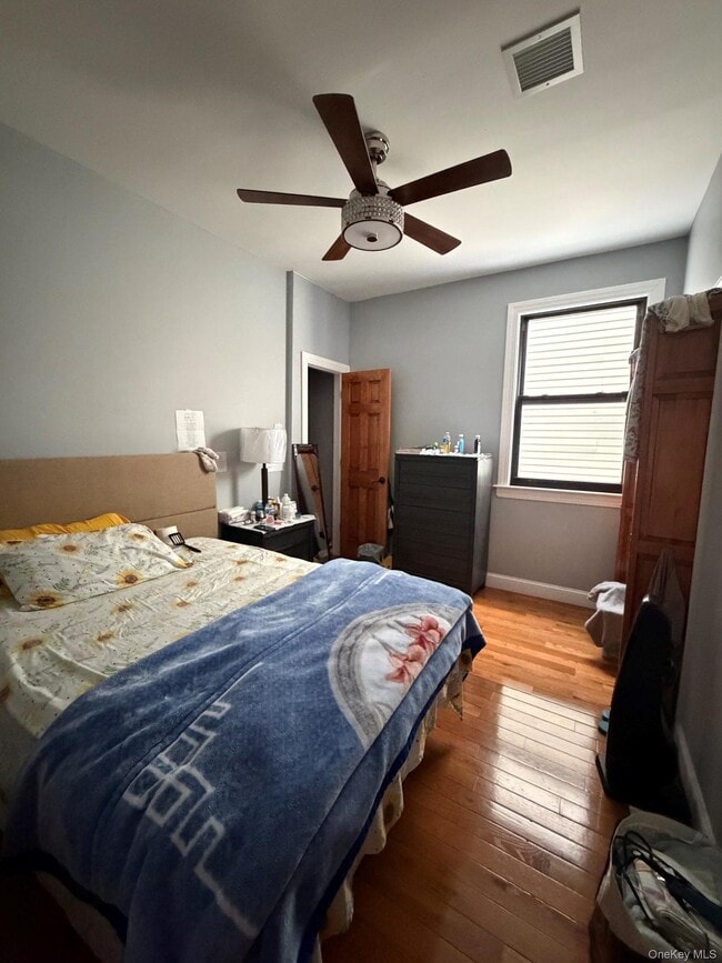 Foto del edificio - 104-14 120th St