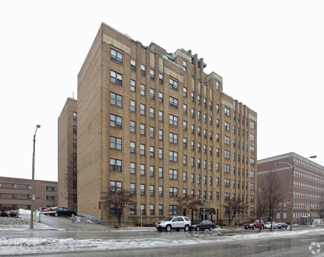 Foto del edificio - Sovereign Apartments