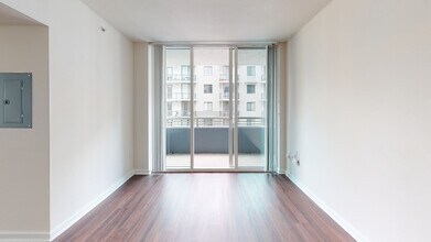 Interior Photo - The Slade at Channelside